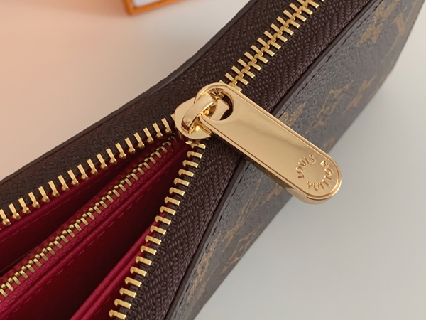 LVコピーウォレット細部ディテール